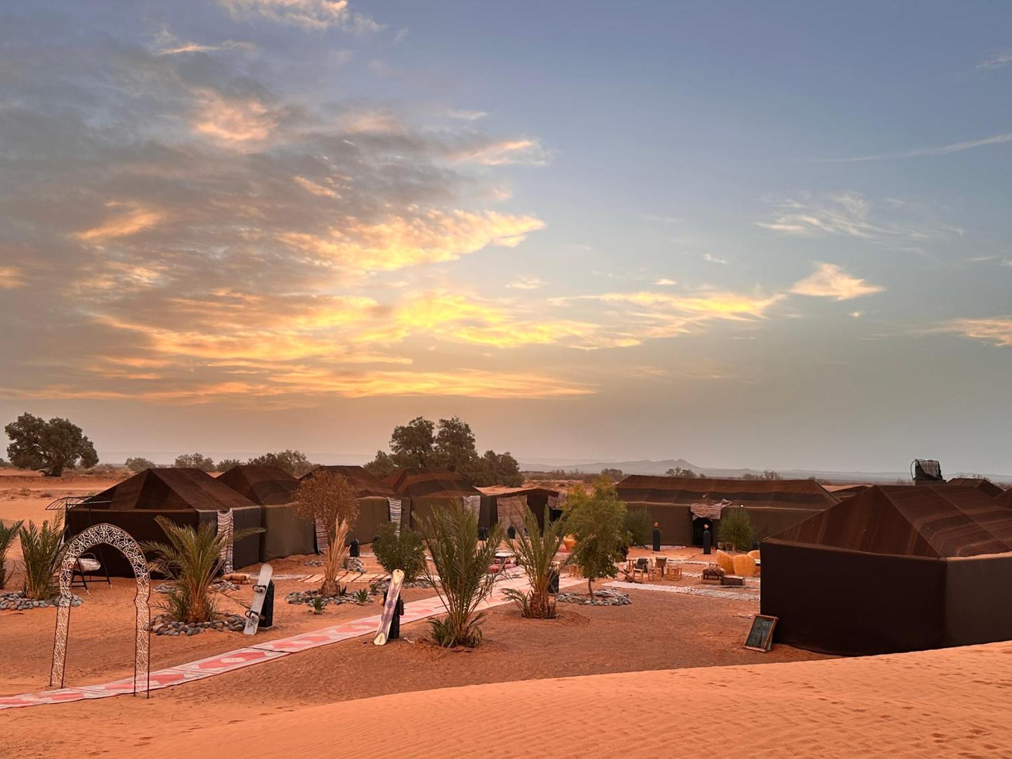 Merzouga Glamping Camp Экстерьер фото